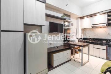 Living Room Green Park View Apartment 2BR Tower F