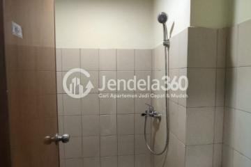 Bathroom Tifolia Apartment 1BR Non Furnished