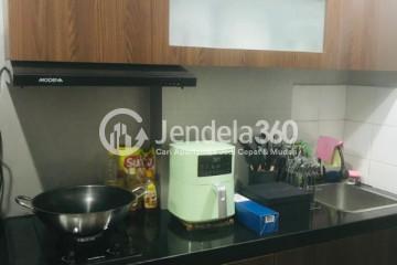 Kitchen Compact Studio Apartment Low Floor with Pool View at Paragon Village Apartment