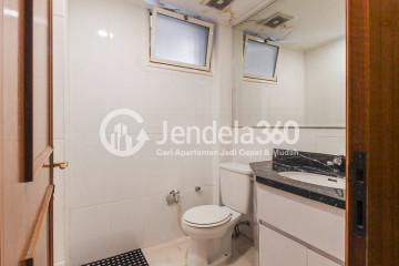 Bathroom 2 Puri Casablanca Apartment  2BR Fully Furnished