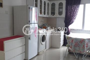 Kitchen High Floor 2BR Apartment with City View at Cosmo Terrace - Jakarta Residence Thamrin City