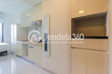 Kitchen Elegant Studio Apartment with City View at Sky House BSD Apartment