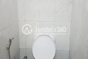 Bathroom Menteng Square Apartment 2BR Fully Furnished