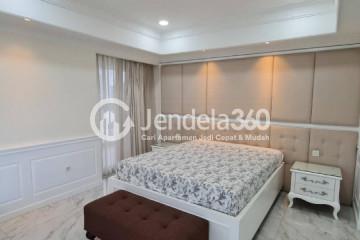 Bedroom 3BR Apartment with City View at Royale SpringHill Residence