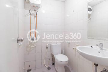 Bathroom Signature Park Grande 2BR Fully Furnished