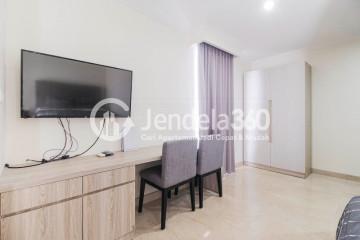 Living Room Menteng Park 1BR Murah