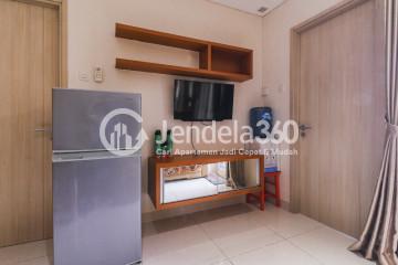 Living Room Low Floor 2BR Apartment with City View at Elpis Residence Apartment