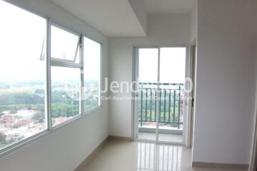 Living Room 2BR Apartment with City View at Serpong Garden Apartment