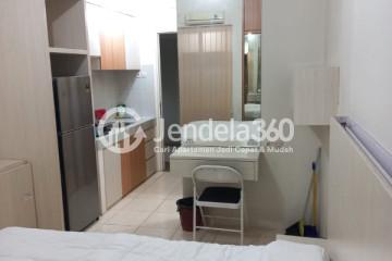 Bedroom Middle Floor Studio Apartment with City View at Bale Hinggil Apartment