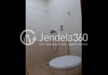 Bathroom Mediterania Palace Kemayoran 2BR View City