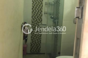 Bathroom Season City Apartment 2BR Fully Furnished