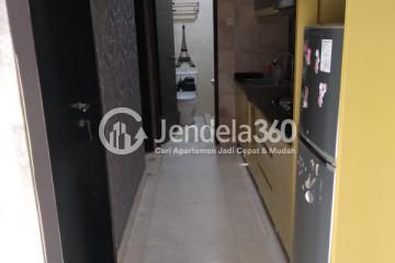 Kitchen Trendy 2BR Apartment Middle Floor with Swimming Pool View at Gardenia Boulevard Apartment