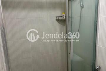 Bathroom Sudirman Park Apartment 1BR Fully Furnished