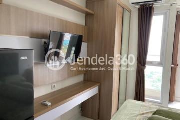 Bedroom Middle Floor Studio Apartment with City View at Amazana Serpong Residence