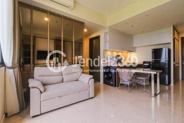 Living Room Low Floor 1BR Apartment with City View at Condominium Marigold Navapark Apartment