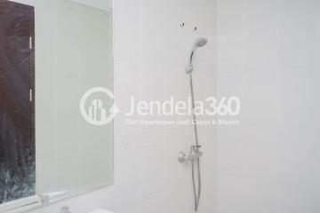 Bathroom Trendy Studio Apartment at Casa De Parco Apartment Low Floor