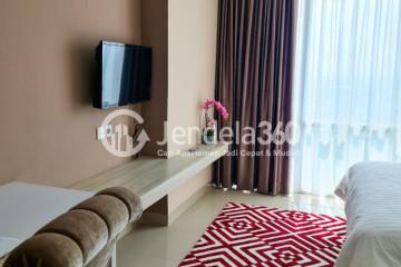 Bedroom High Floor Studio Apartment with City View at U Residence Karawaci