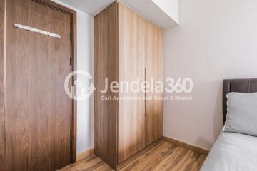 Bedroom Peaceful 1BR Apartment with City View, Close to TB Simatupang at Southgate Residence