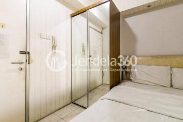 Bedroom Modest Seaside Studio Apartment at Green Bay Pluit Apartment