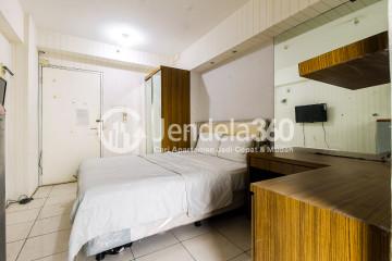 Bedroom Modest Seaside Studio Apartment at Green Bay Pluit Apartment