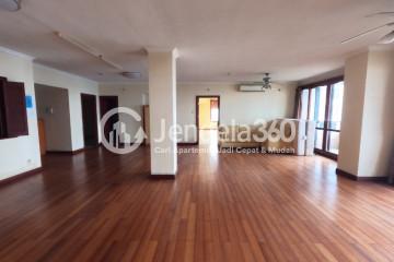 Living Room Amartapura Apartment 5BR Non Furnished