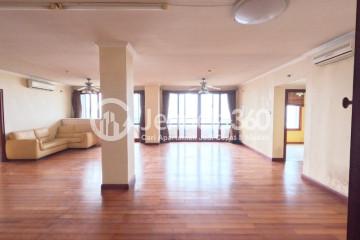 Living Room Amartapura Apartment 5BR Non Furnished