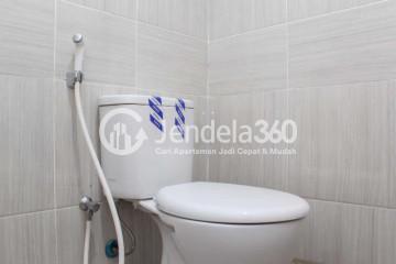 Bathroom Stunning Studio Apartment at Vasanta Innopark Apartment Tower Aoki