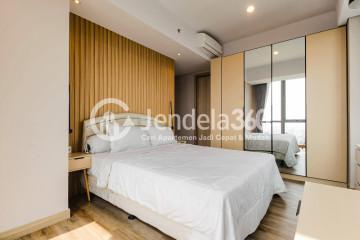 Bedroom 1 Modern 3BR Apartment with Stunning Sky Pool at Holland Village Apartment