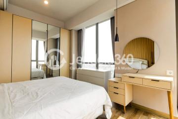 Bedroom 1 Modern 3BR Apartment with Stunning Sky Pool at Holland Village Apartment