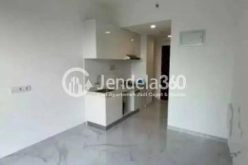 Bedroom Studio Apartment with Swimming Pool View at Sky House BSD Apartment