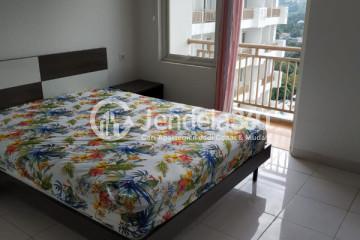 Bedroom Middle Floor Studio Apartment with City View at Sentul Tower Apartment