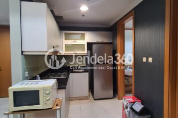 Kitchen Trendy 2BR Apartment Middle Floor with GBK View at Sudirman Mansion Apartment