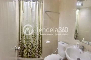 Bathroom Comfortable 2BR Apartment at Malang City Point Apartment Low Floor