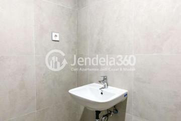 Bathroom Studio Chadstone Cikarang Apartment at Tower C