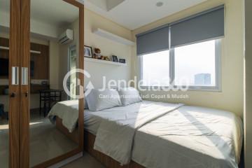 Bedroom Middle Floor Studio Apartment with City View at B Residence BSD