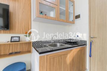 Kitchen Middle Floor Studio Apartment with City View at B Residence BSD