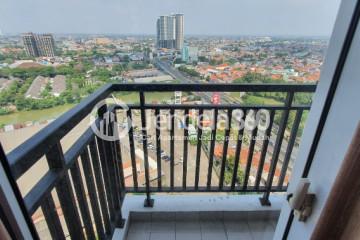 Balcony Elegant Studio Apartment Middle Floor with City View at Thamrin District Bekasi