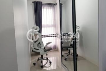 Bedroom 1 Low Floor 2BR Apartment with City View at Mahata Tanjung Barat Apartment