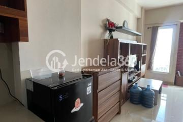 Kitchen Comfortable 1BR Apartment Low Floor with City View at Galeri Ciumbuleuit 2 Apartment