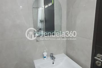 Bathroom Studio Apartment with City View at Klaska Residence