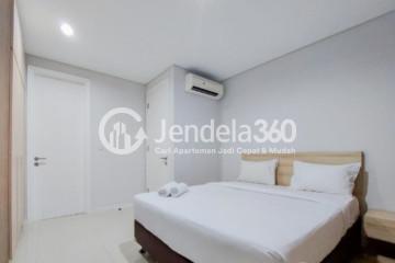 Bedroom 1 Spotless 2BR Apartment Middle Floor with  View at Paddington Heights Apartment