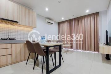 Living Room Spotless 2BR Apartment Middle Floor with  View at Paddington Heights Apartment