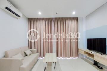 Living Room Spotless 2BR Apartment Middle Floor with  View at Paddington Heights Apartment