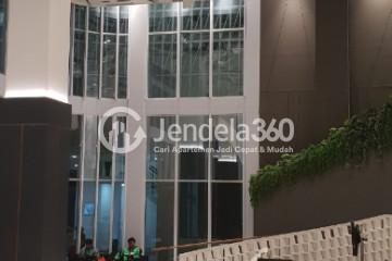 Balcony Studio Brooklyn Alam Sutera Apartment at Low Floor