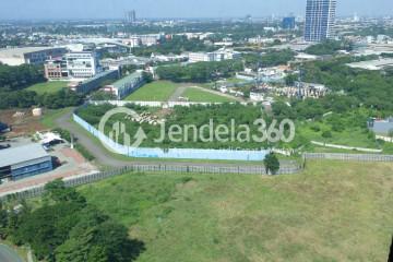 Balcony High Floor Studio Apartment with City View at Brooklyn Alam Sutera Apartment