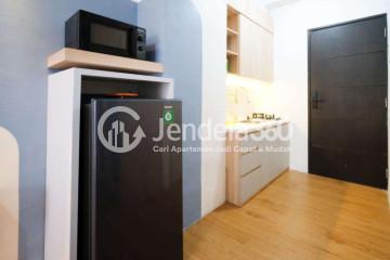 Kitchen Low Floor Studio Apartment with  View at Menara Rungkut Apartment