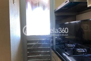 Kitchen Relaxed 1BR Apartment at City Resort Apartment Middle Floor