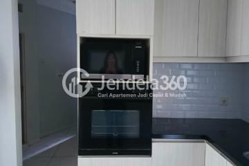 Kitchen 3BR Apartment with  View at Parama Apartment