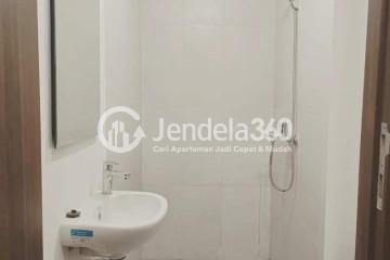 Bathroom Low Floor Studio Apartment with  View at LRT City Sentul Apartment