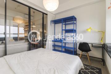 Bedroom Australian Modern Studio Apartment with City View at Alam Sutera